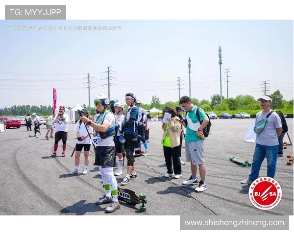 武汉城市马拉松评析滑板队团队协作展现的精神与力量