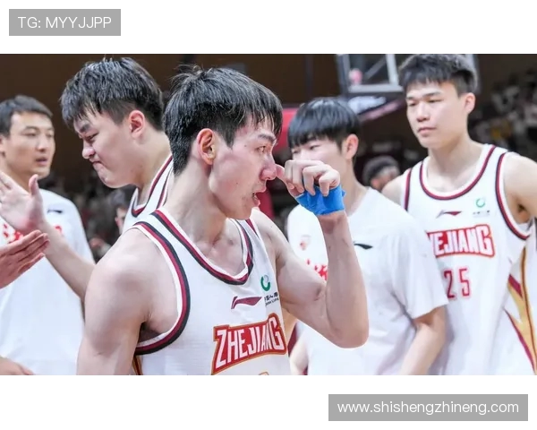 吴前率领浙江男篮全力冲击新赛季巅峰再展中国篮球核心风采