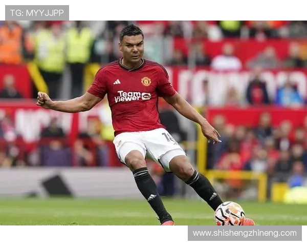 曼联重返巅峰之路:从青训到引援,如何重塑辉煌球队文化