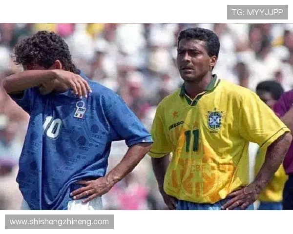 巴乔与罗马里奥的巅峰对决：谁才是足球历史上的传奇巨星