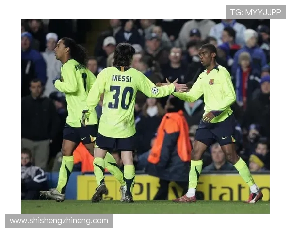 巴萨对阵埃瓦尔的音乐盛宴：激情与旋律交织的足球之夜